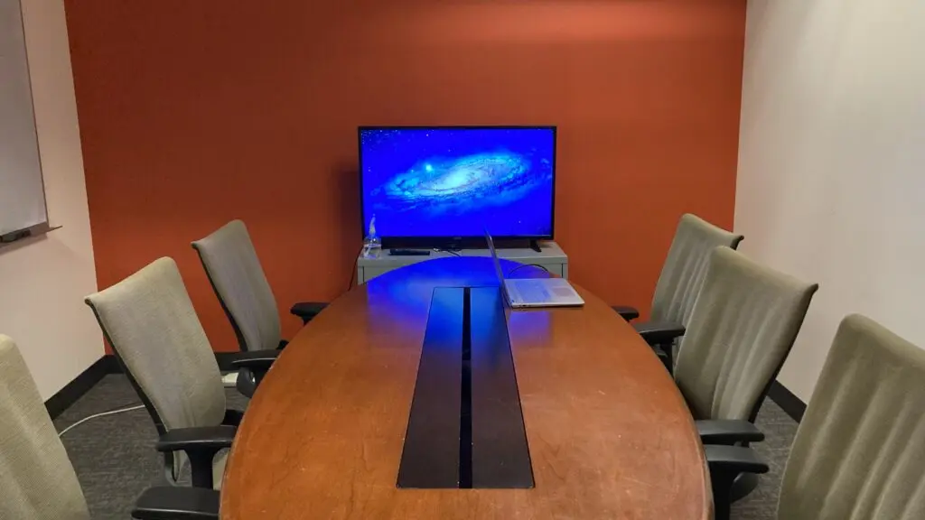 Mango Meeting Room – Creative Conference Space Seattle - Photo 3