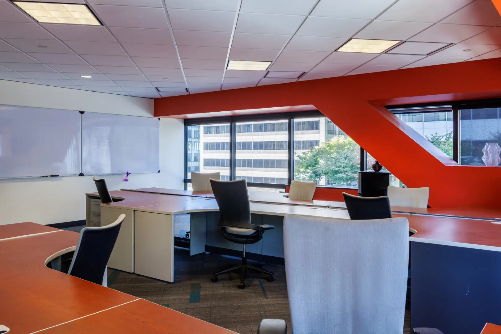 Spacious seating for teams